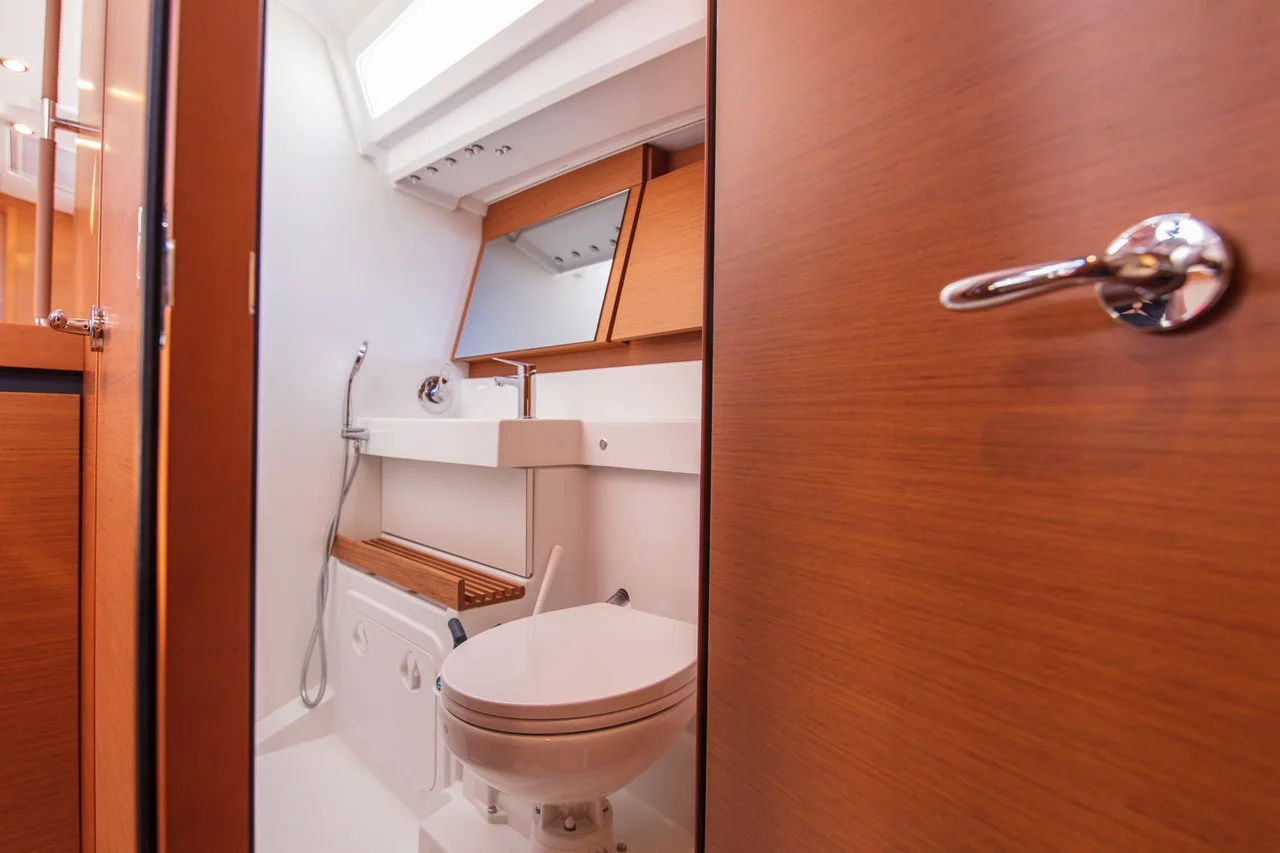 Sun Odyssey 440 (Trinity)  - 24