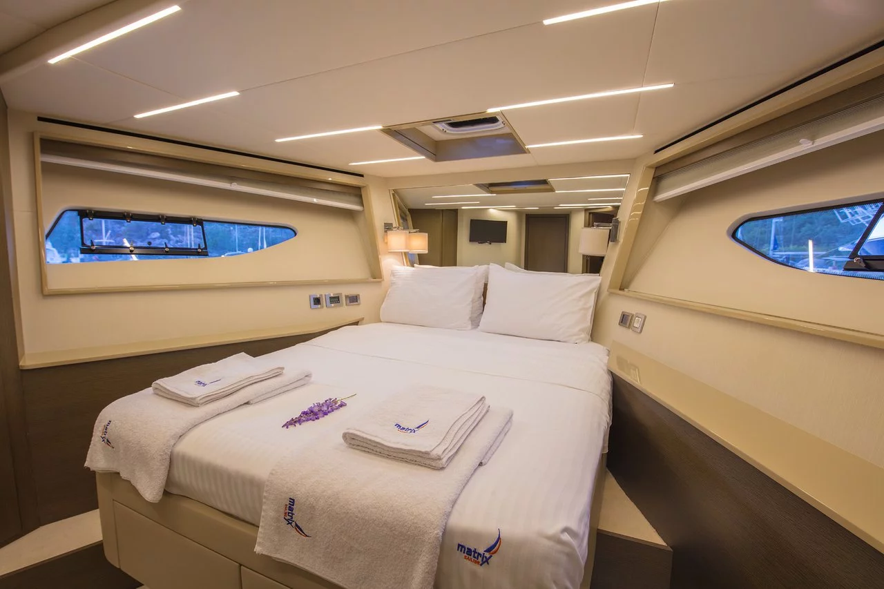 Numarine 62 Flybridge (Journey)  - 25