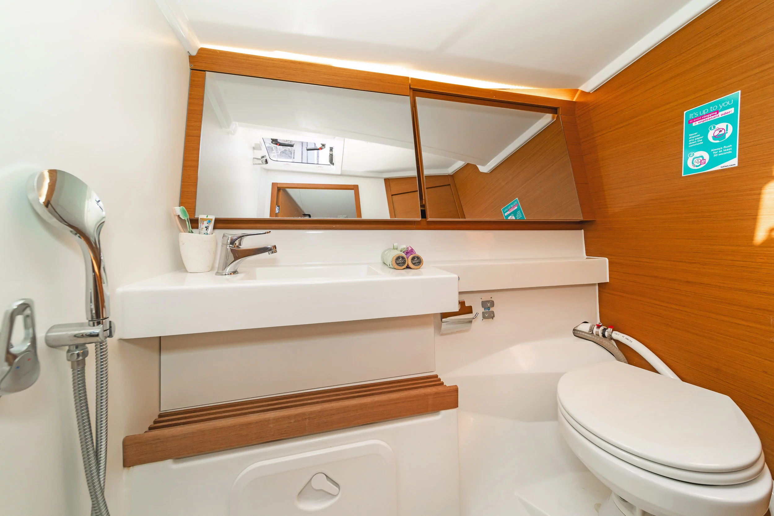 Sun Odyssey 440 (Esperos)  - 9