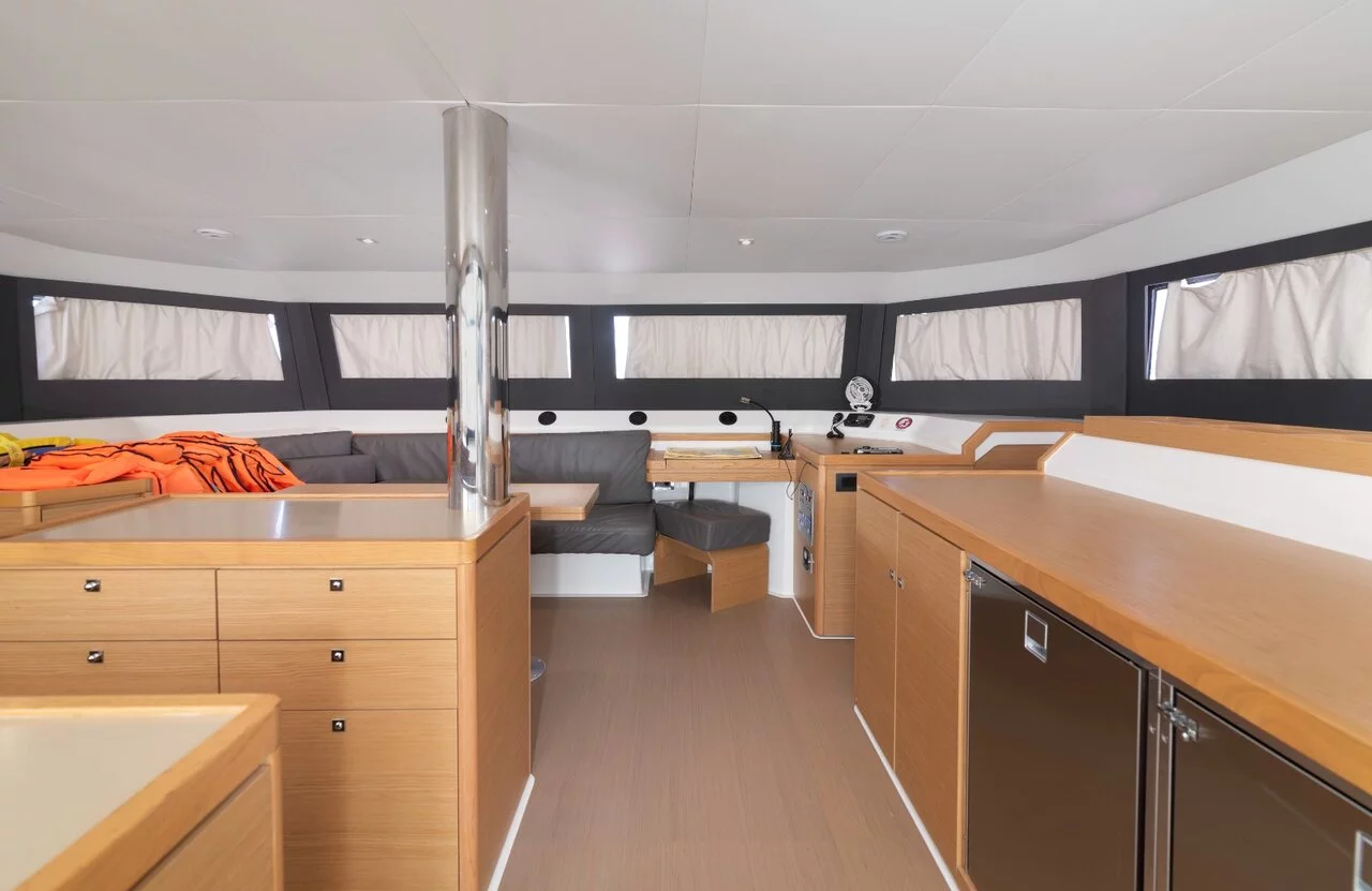 Dufour 48 Catamaran - 5 + 1 cab. (Seaven)  - 22