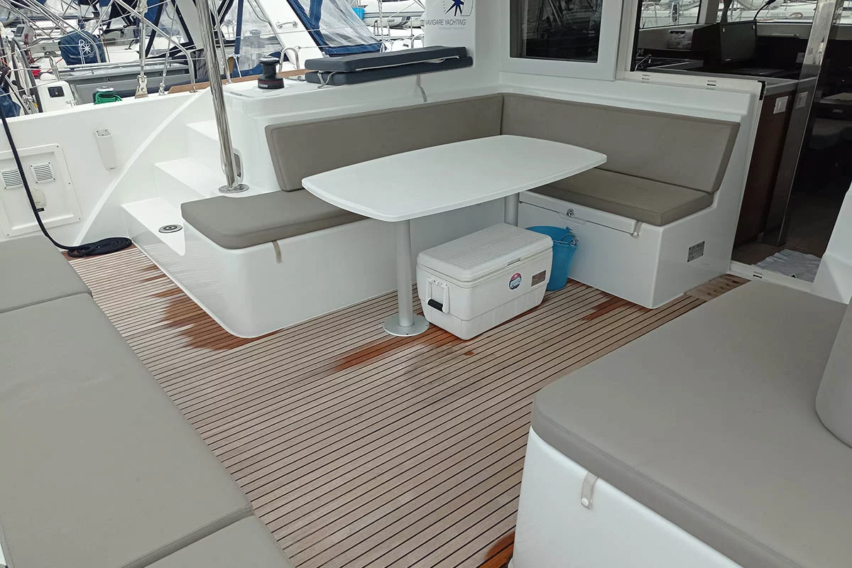 Lagoon 40 - 4 + 2 cab (Manta)  - 7