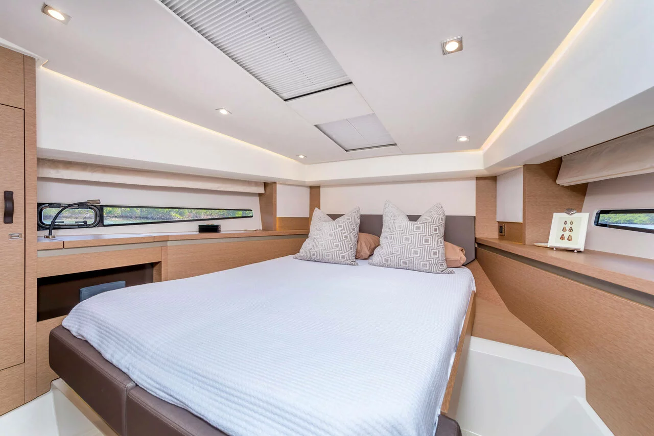 Prestige 460 Fly (Prestige 460)  - 11