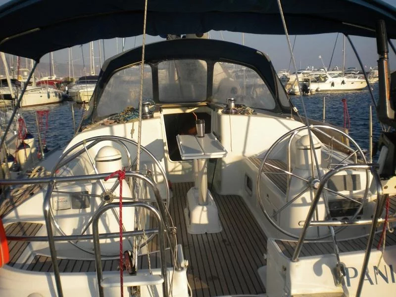 Sun Odyssey 40 (Panic)  - 3