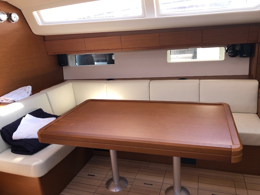 Jeanneau 54 - 5 + 1 cab. — photo 7