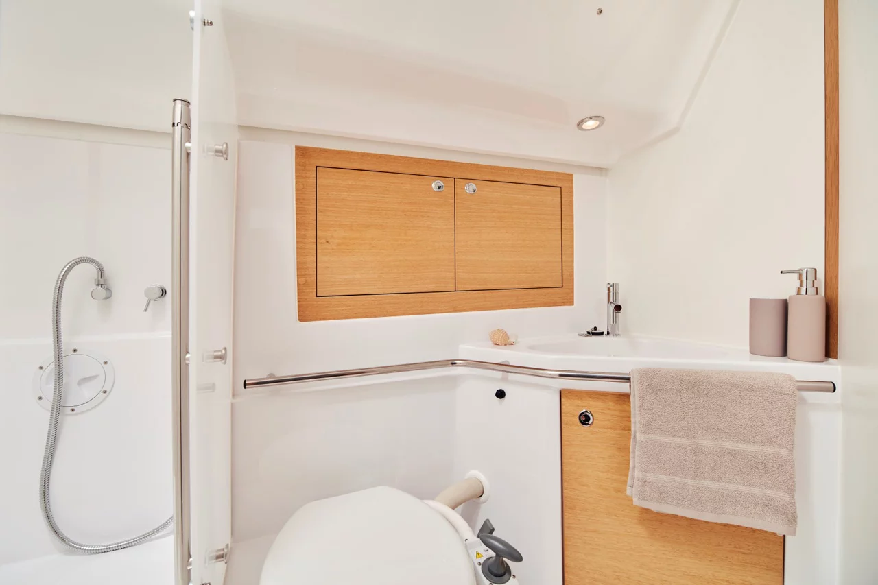 Elan Impression 45.1 (Triton)  - 22