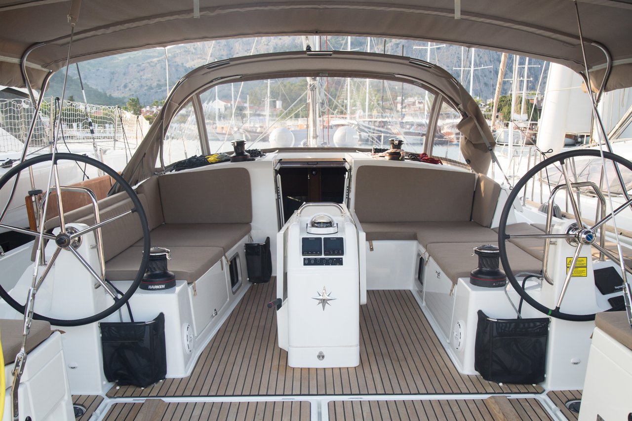Photo #3 - Sun Odyssey 490 - 4 + 1 cab. (Senorita) en Gocek - 35542