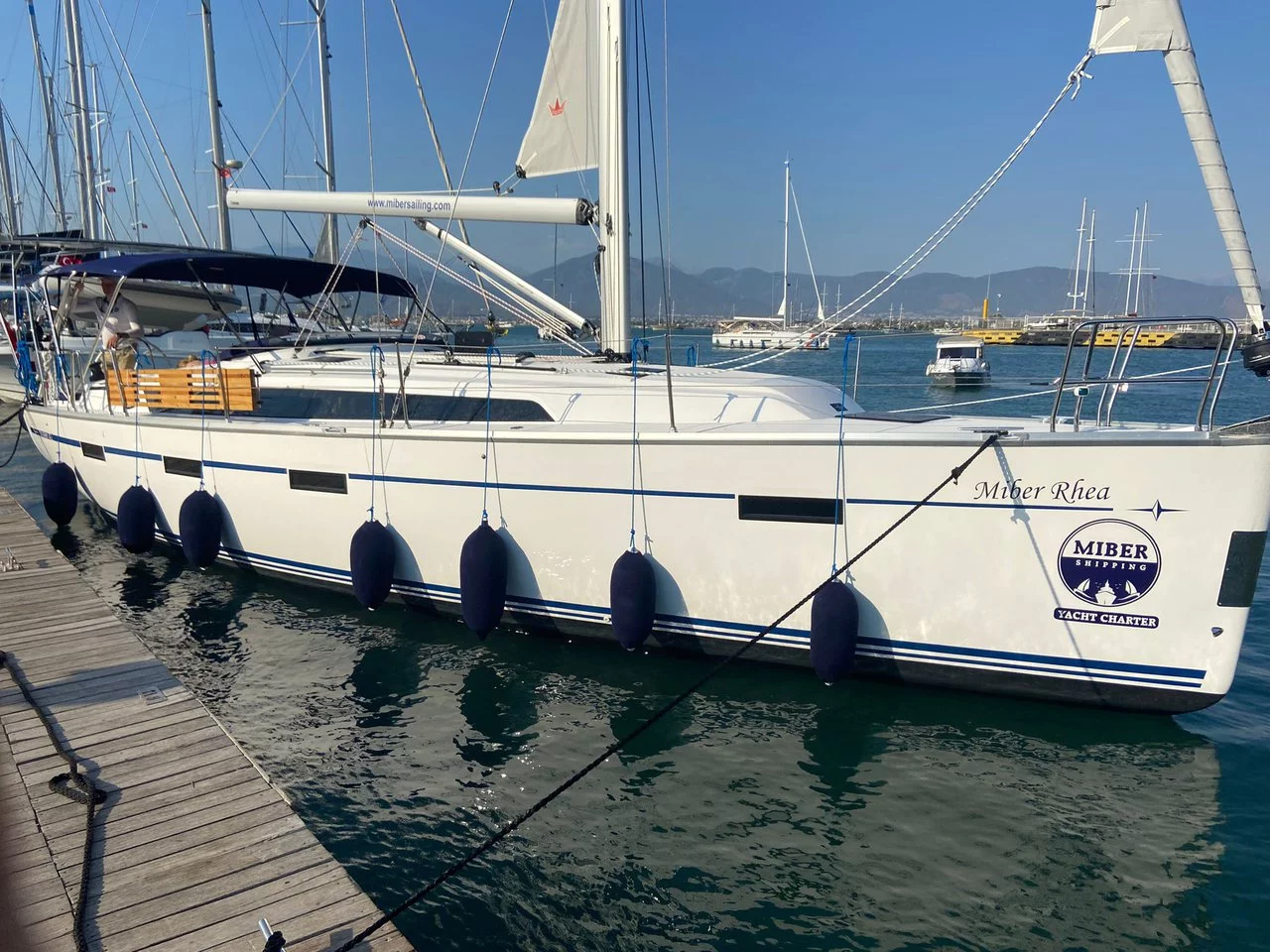 Bavaria Cruiser 41 - 3 cab. (Miber Rhea)  - 0