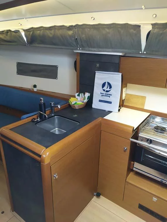 Sun Odyssey 349 (Sweet Elli)  - 8