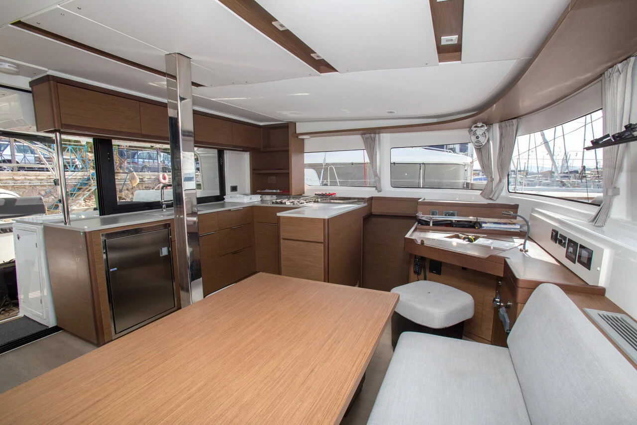 Lagoon 46 - 4 + 2 cab. (Sea Star)  - 12