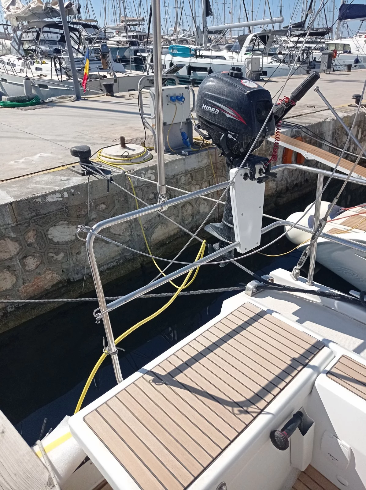 Oceanis 51.1 - 5 + 1 cab. (Annezia Star)  - 4