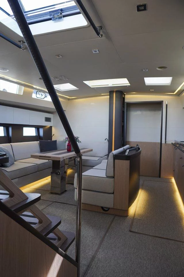 Oceanis Yacht 62 - 3 + 1 (Onyx)  - 12
