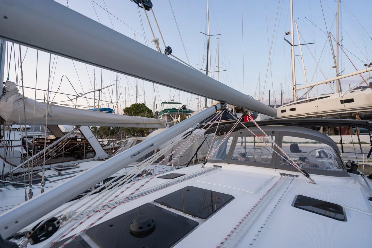 Bavaria Cruiser 46 - 4 cab. (Classy)  - 4