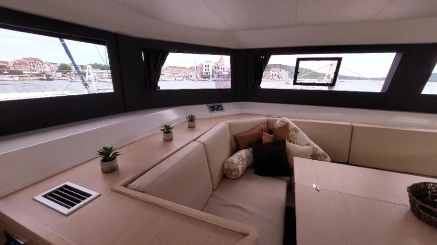 Dufour 48 Catamaran - 5 + 1 cab. (Dream)  - 21