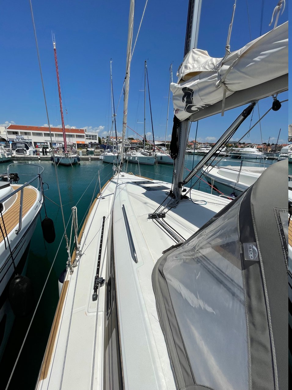 Photo #3 - Oceanis 35.1 (Caroline) in Pirovac - 35602