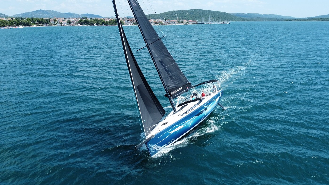 Photo #1 - Elan E6 (Thor) in Pirovac - 35613