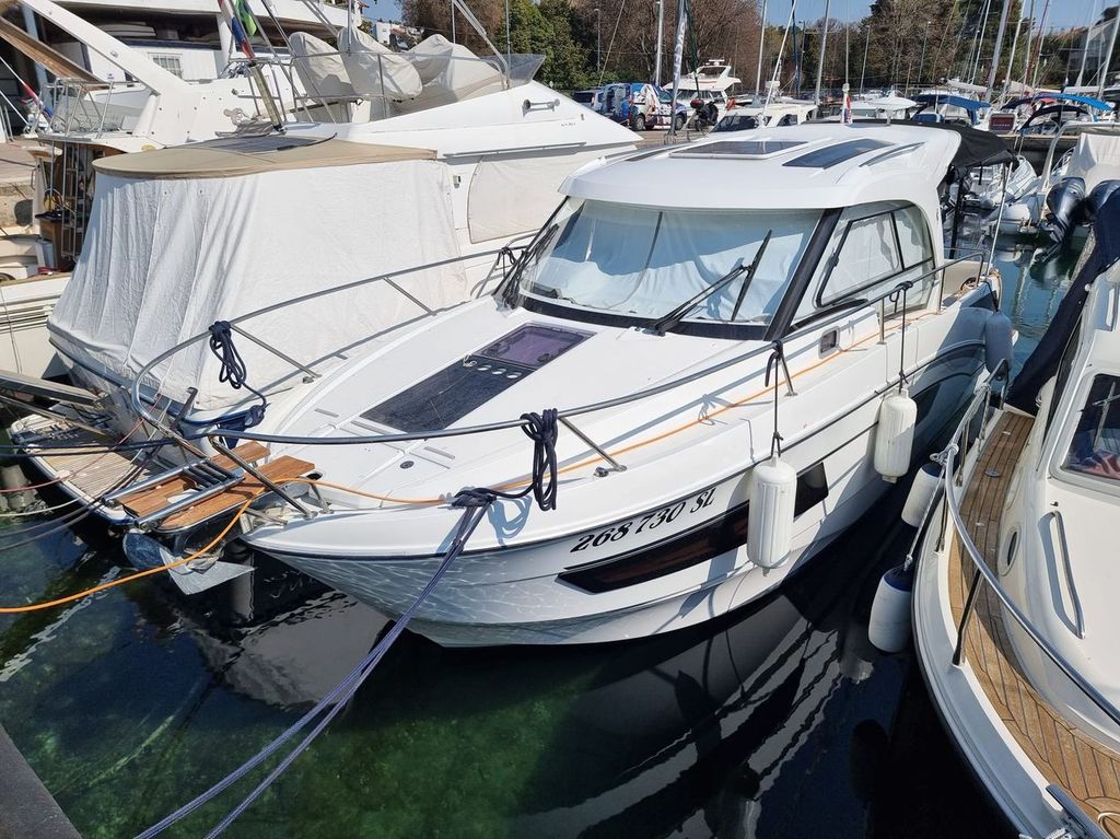 Photo #3 - Antares 9 OB (Queen Korina) en Zadar - 35657