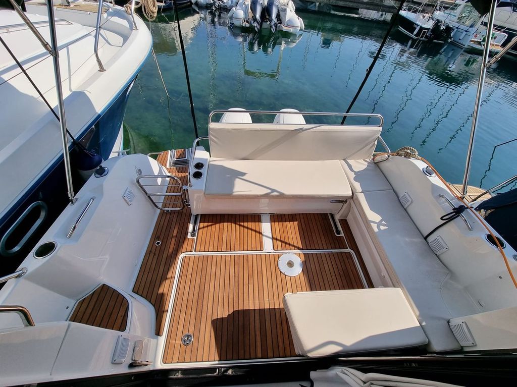 Photo #5 - Antares 9 OB (Queen Korina) en Zadar - 35657