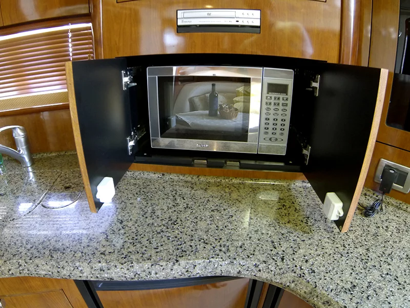 Sea Ray 455 (Gandalf)  - 12