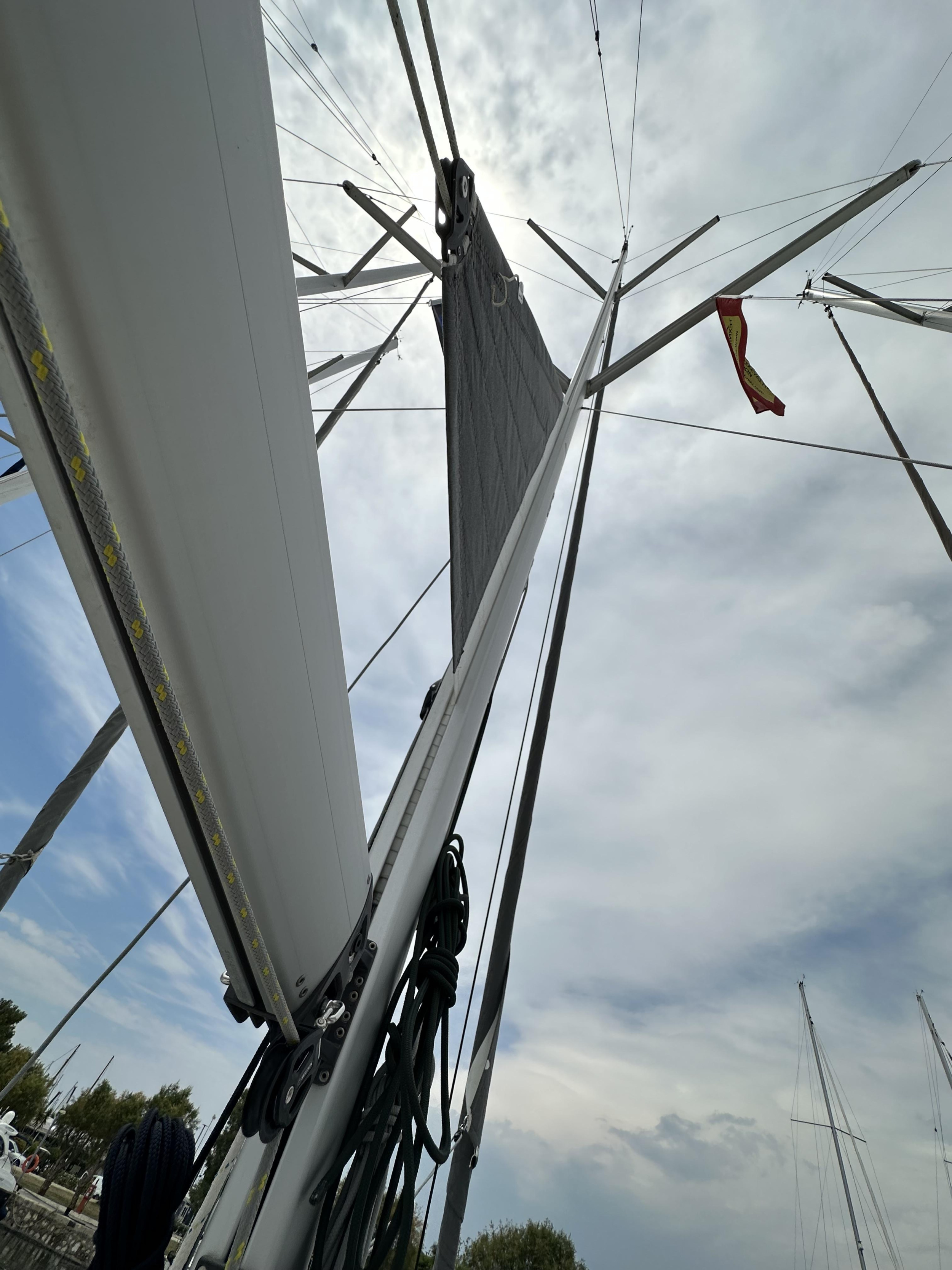 Photo #5 - Oceanis 34.1 (Aria) in Athens - 35684
