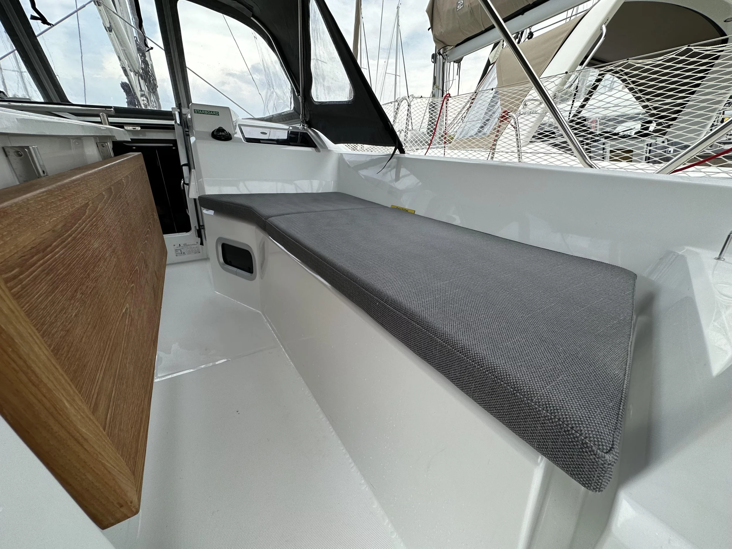 Oceanis 34.1 (Aria)  - 15
