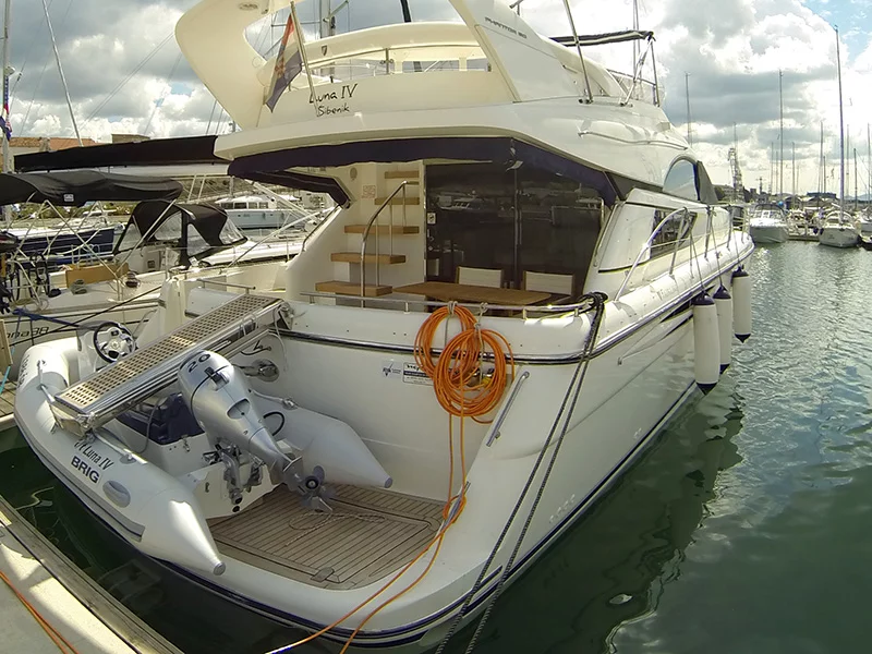 Fairline Phantom 50 (Luna IV)  - 2