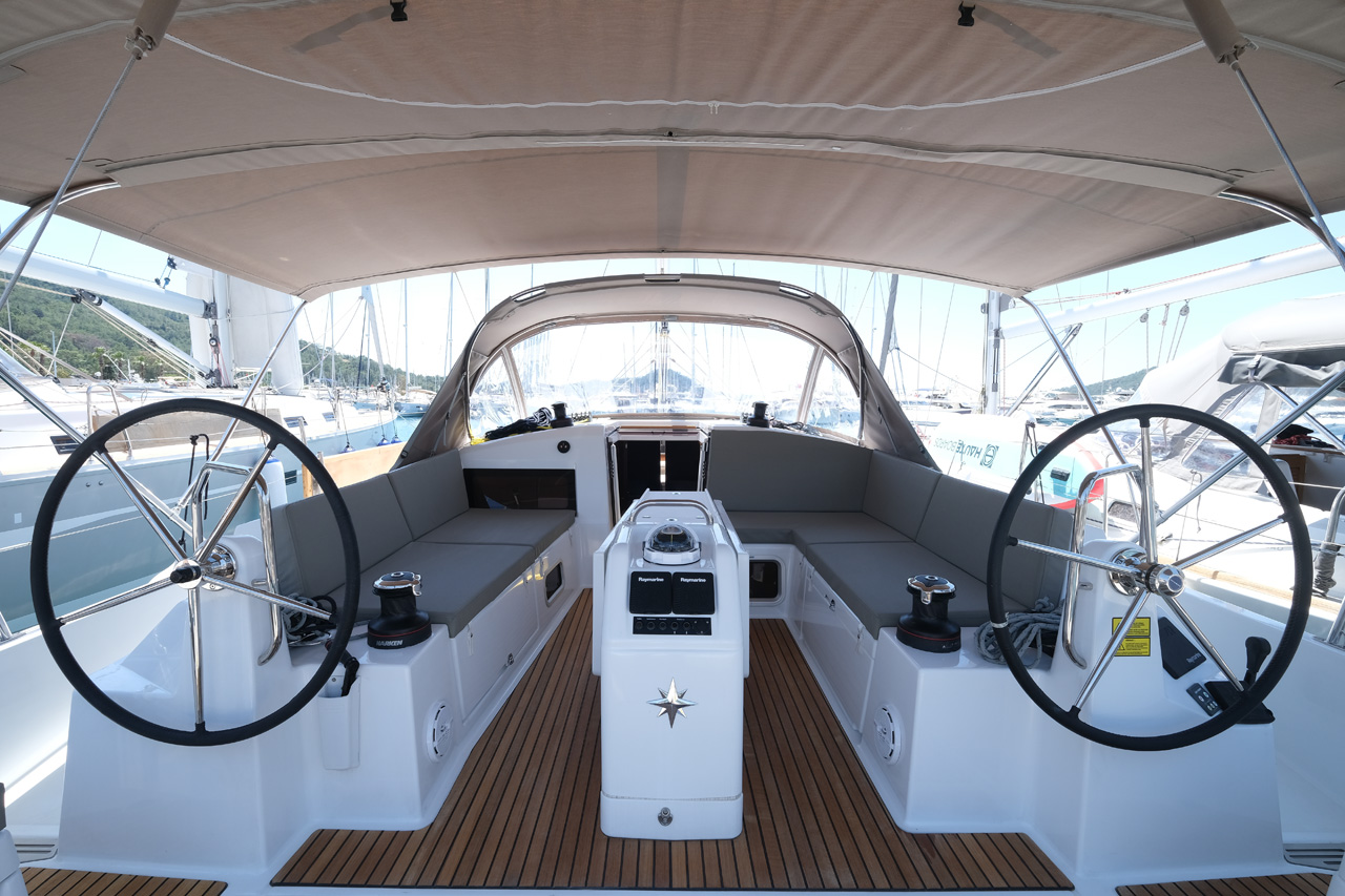 Photo #3 - Sun Odyssey 440 (Roma) in Gocek - 35714