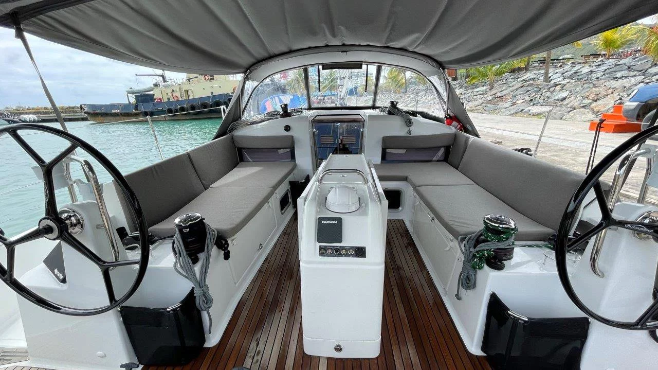 Sun Odyssey 440 - 3 cab. (White Cap)  - 3