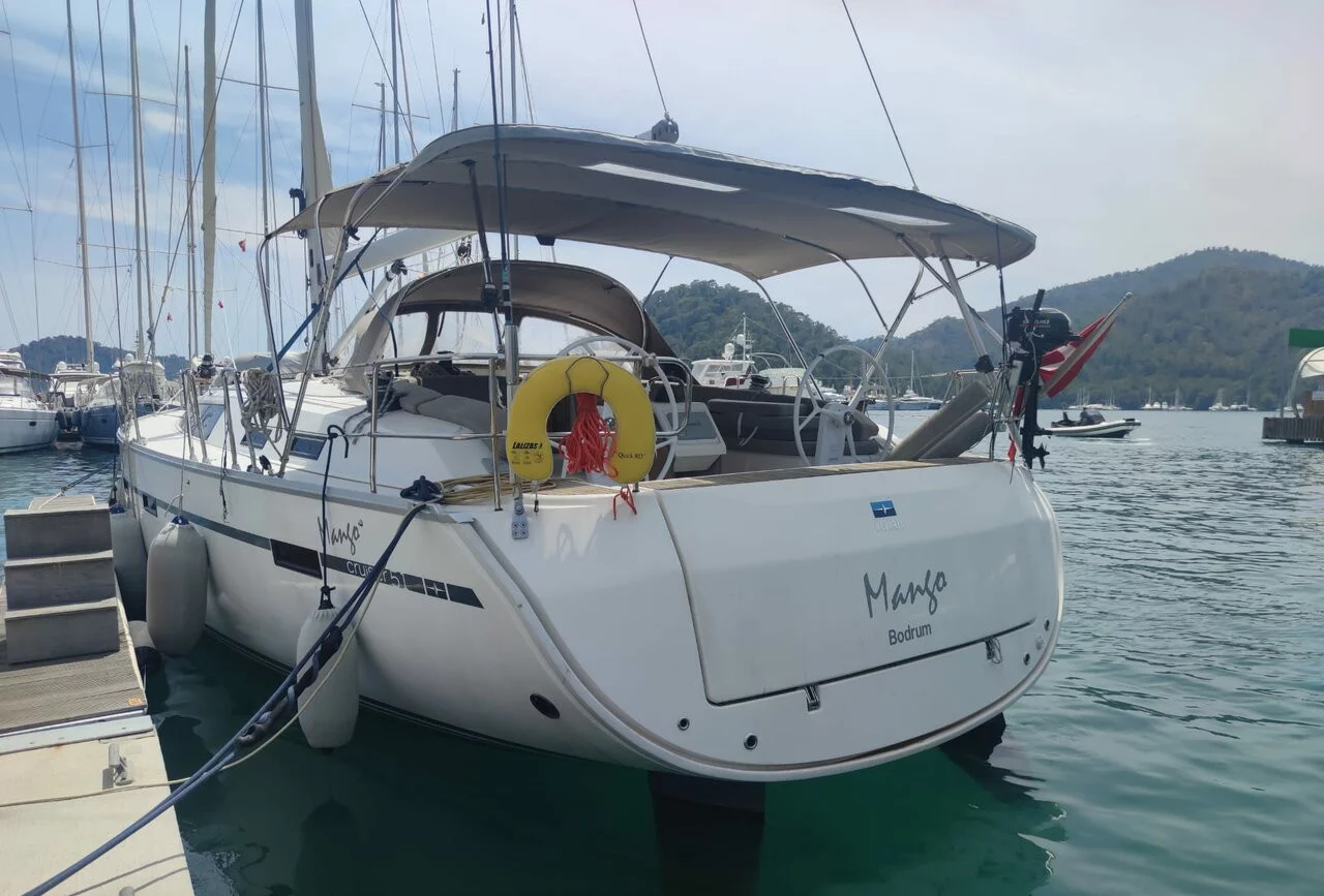 Bavaria Cruiser 51 (Mango)  - 2