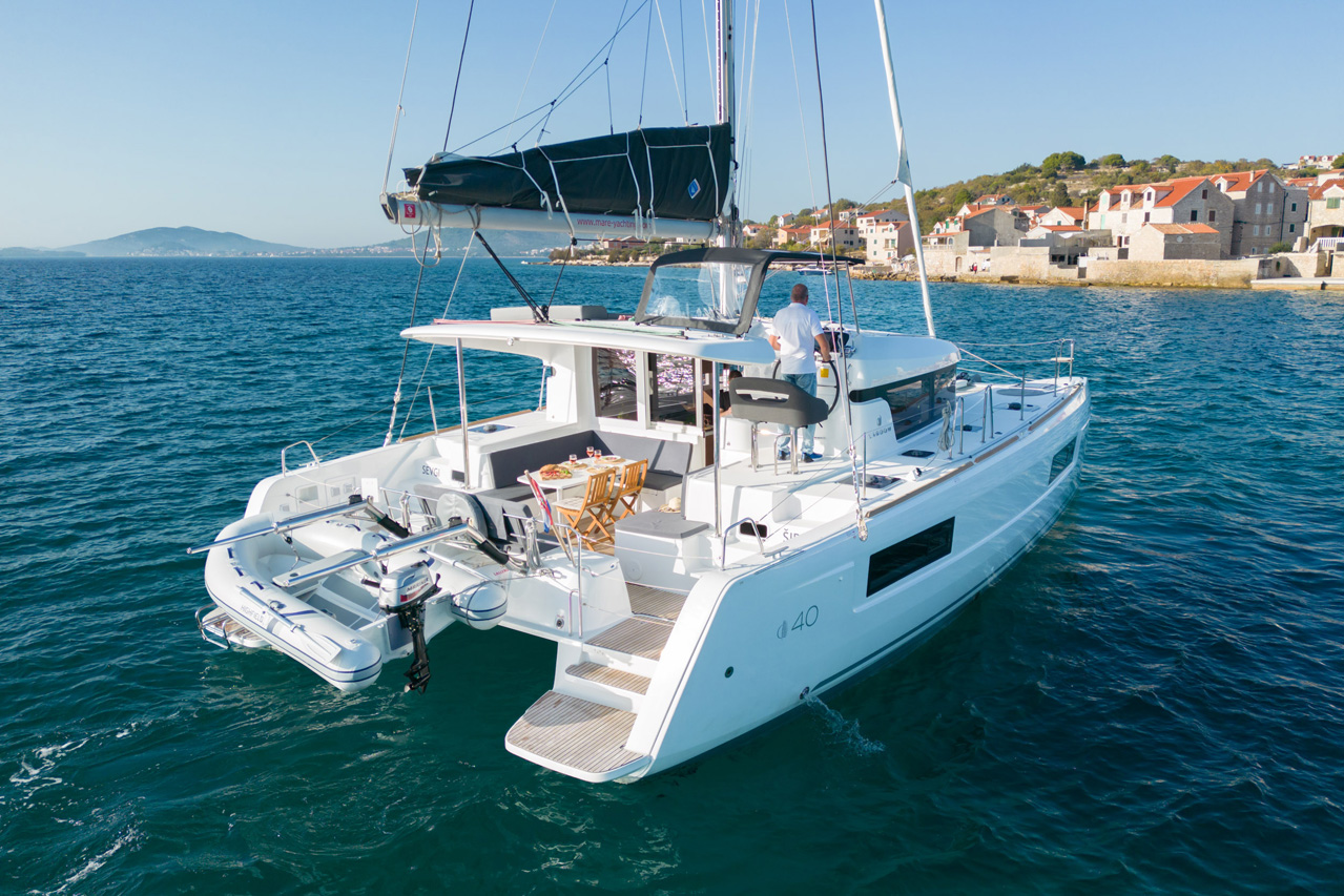 Photo #3 - Lagoon 40 - 4 + 2 cab (Sevgi) in Sibenik - 35751