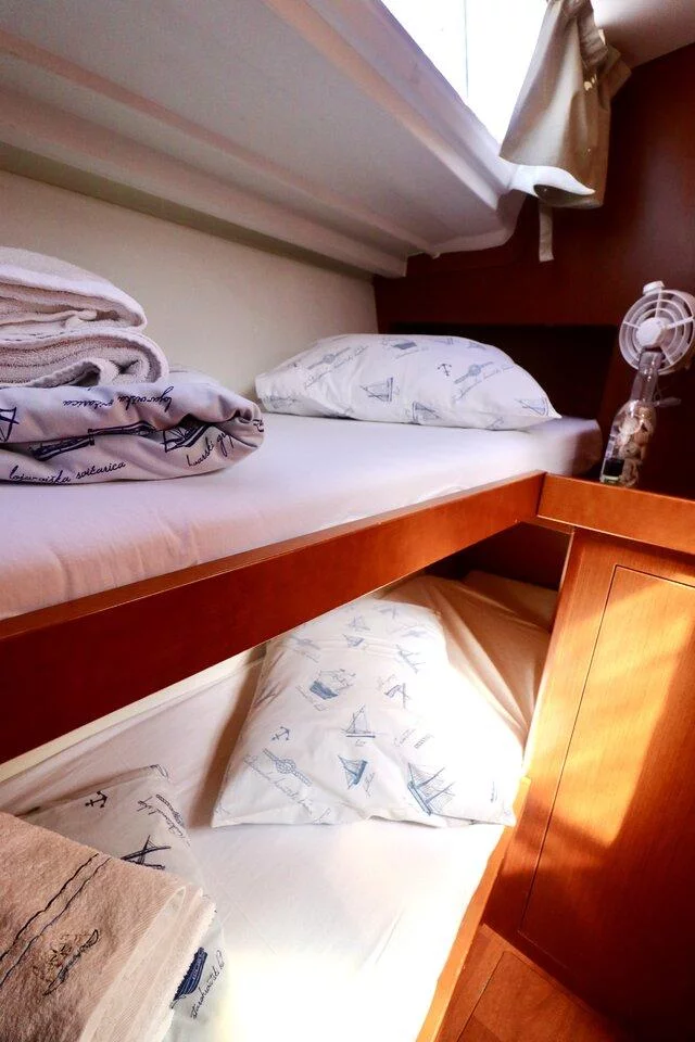 Oceanis 48 - 5 cab. (Lastovo)  - 20
