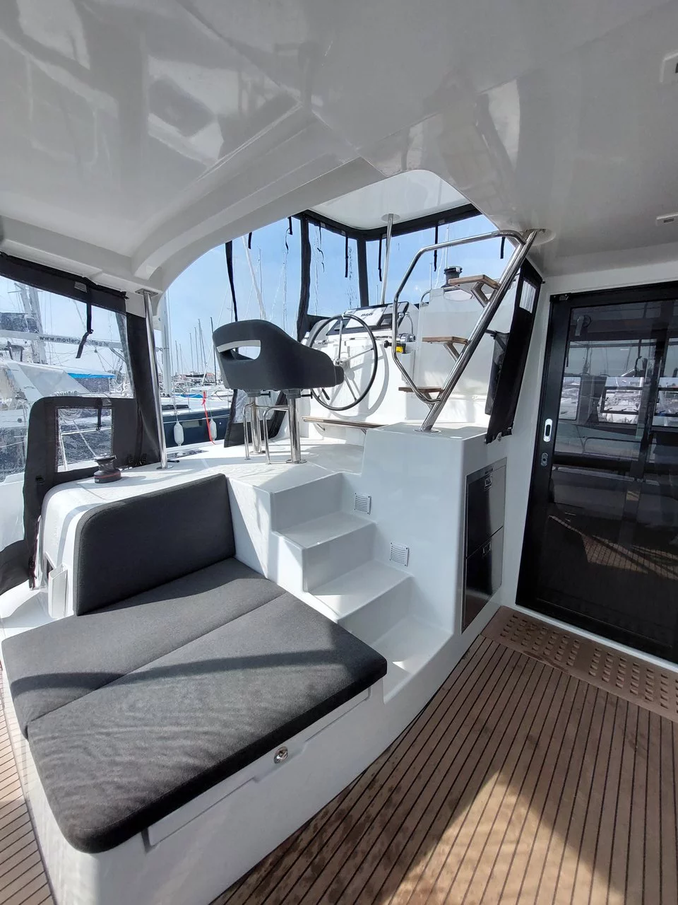 Lagoon 42 - 4 + 2 cab. (Dalmatia Sunrise)  - 5