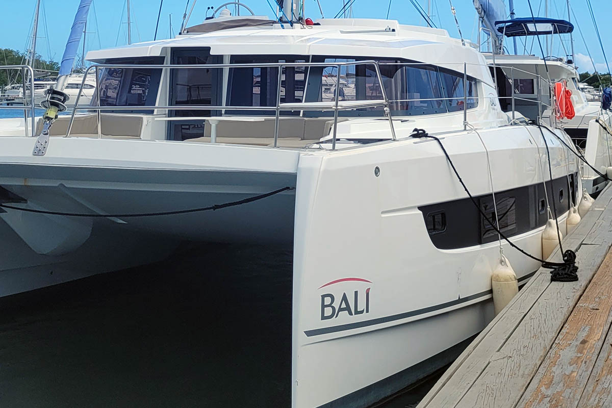 Photo #3 - Bali 4.2 (Cat Tales) in Marsh Harbour - 35778