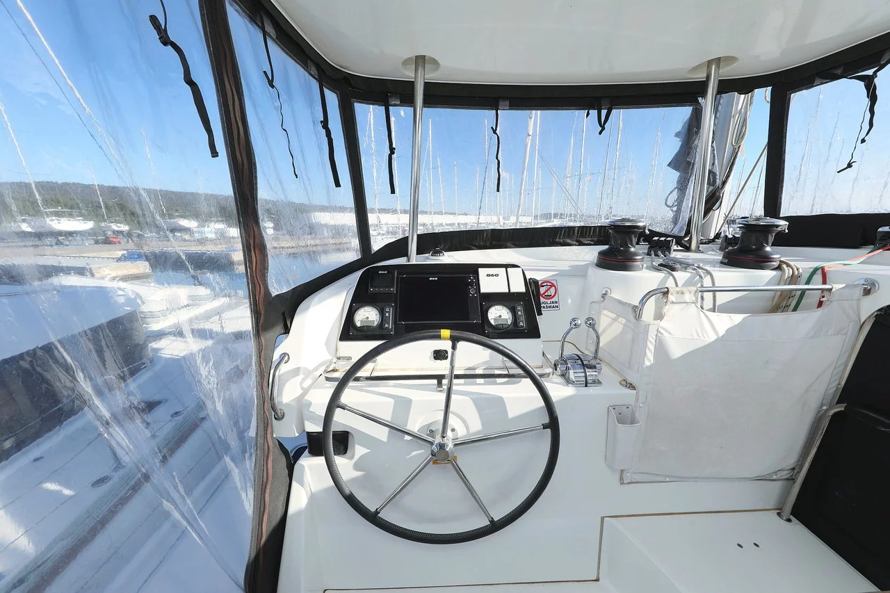 Lagoon 42 - 4 + 2 cab. (Fat Cat)  - 46