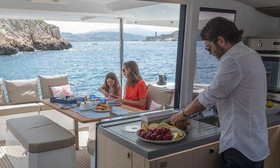 Fountaine Pajot Astrea 42 - 4 + 1 cab. (Vida)  - 13