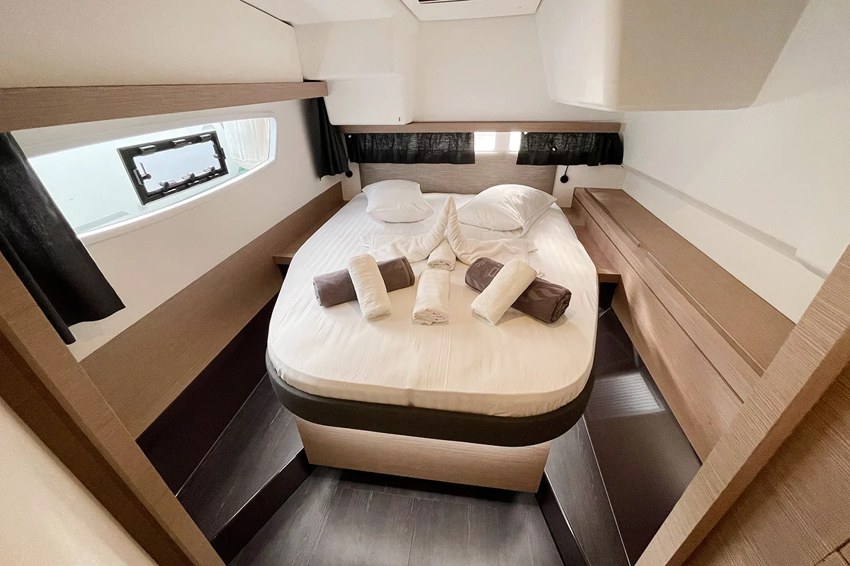 Fountaine Pajot Isla 40 - 4 cab. (Barnacle)  - 16