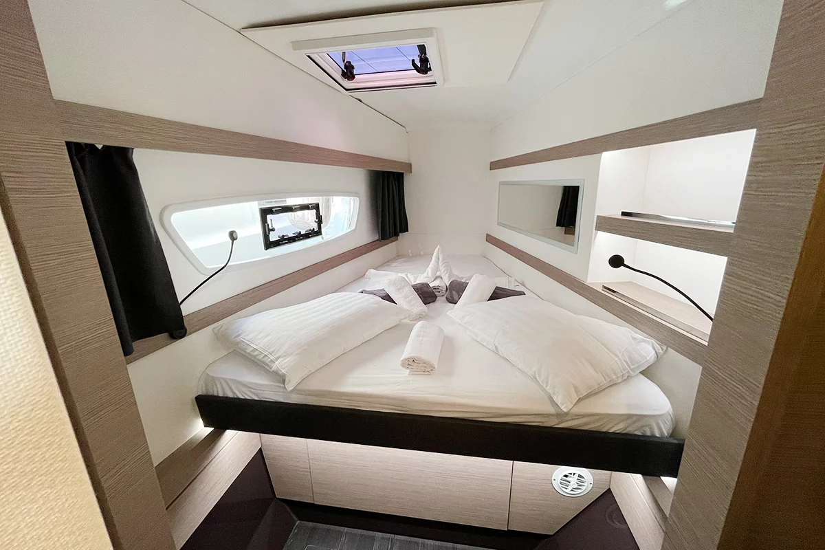 Fountaine Pajot Isla 40 - 4 cab. (Barnacle)  - 18