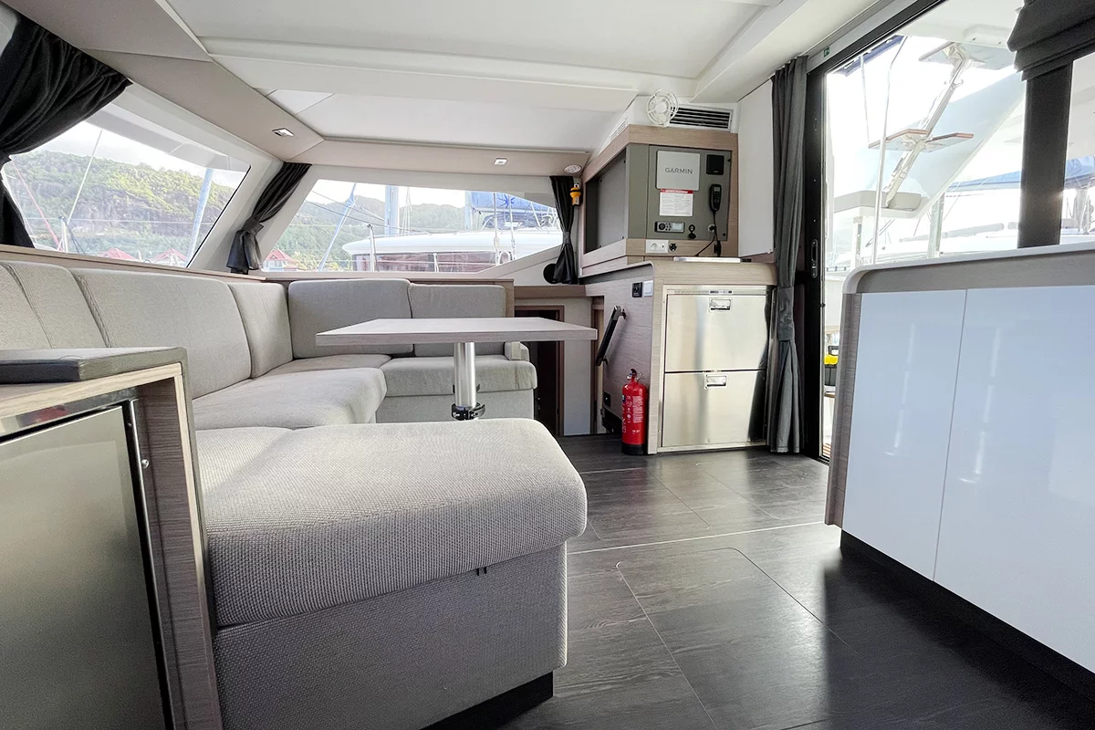 Fountaine Pajot Isla 40 - 4 cab. (Barnacle)  - 31