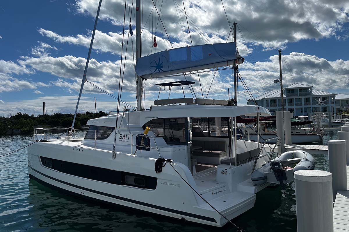 Photo #1 - Bali Catspace (Knot A Fantasea) in Marsh Harbour - 36040