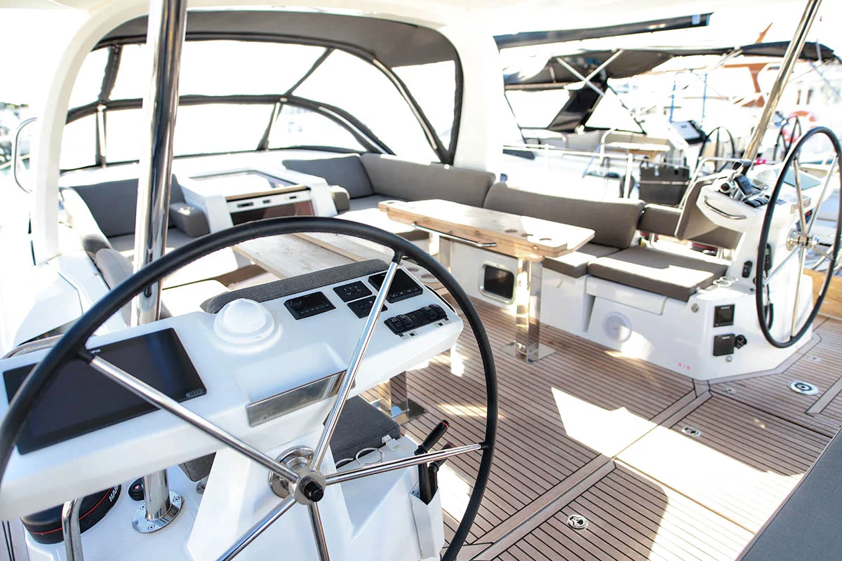 Jeanneau 60 (Lyra)  - 7
