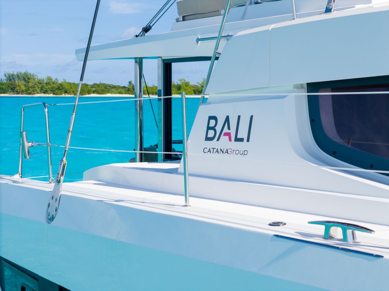 Photo #4 - Bali 4.4 - 4 + 2 cab. (SAGA) in Nassau - 36058