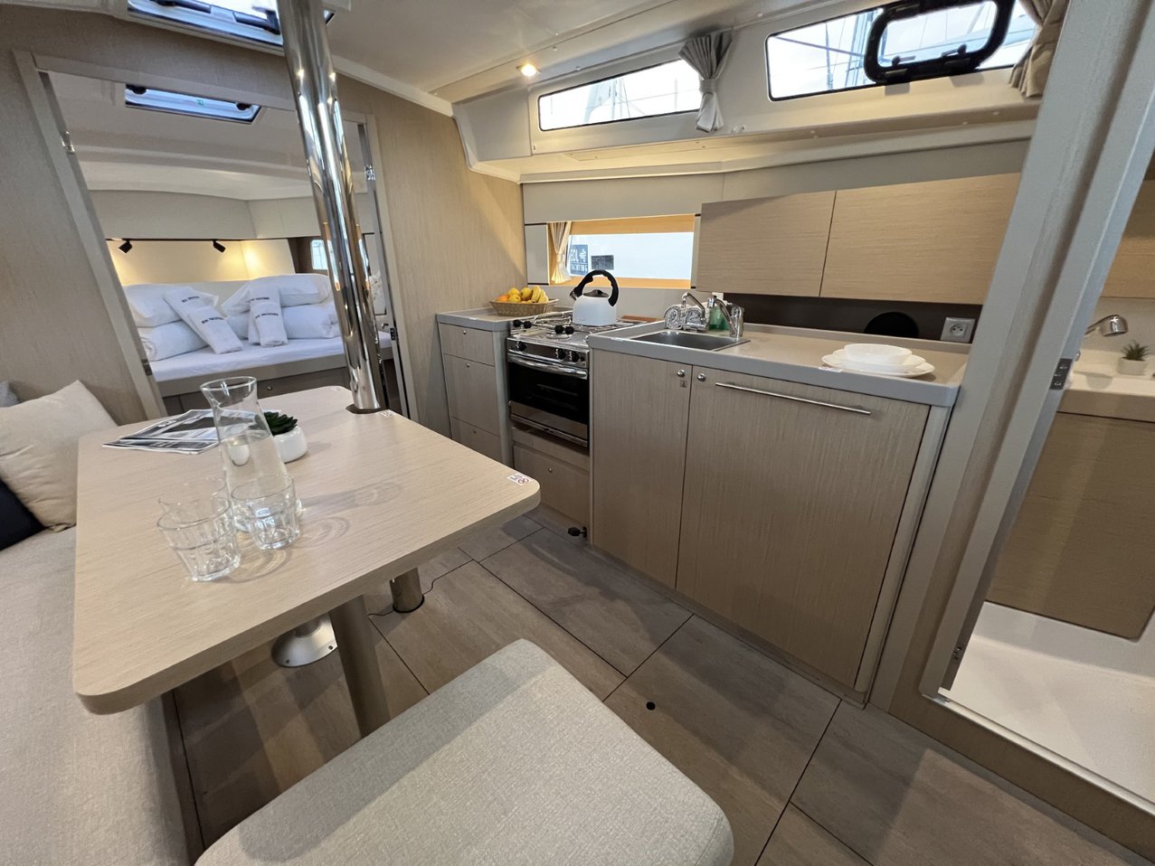 Photo #22 - Oceanis 38.1 (Jana) in Pula - 36092