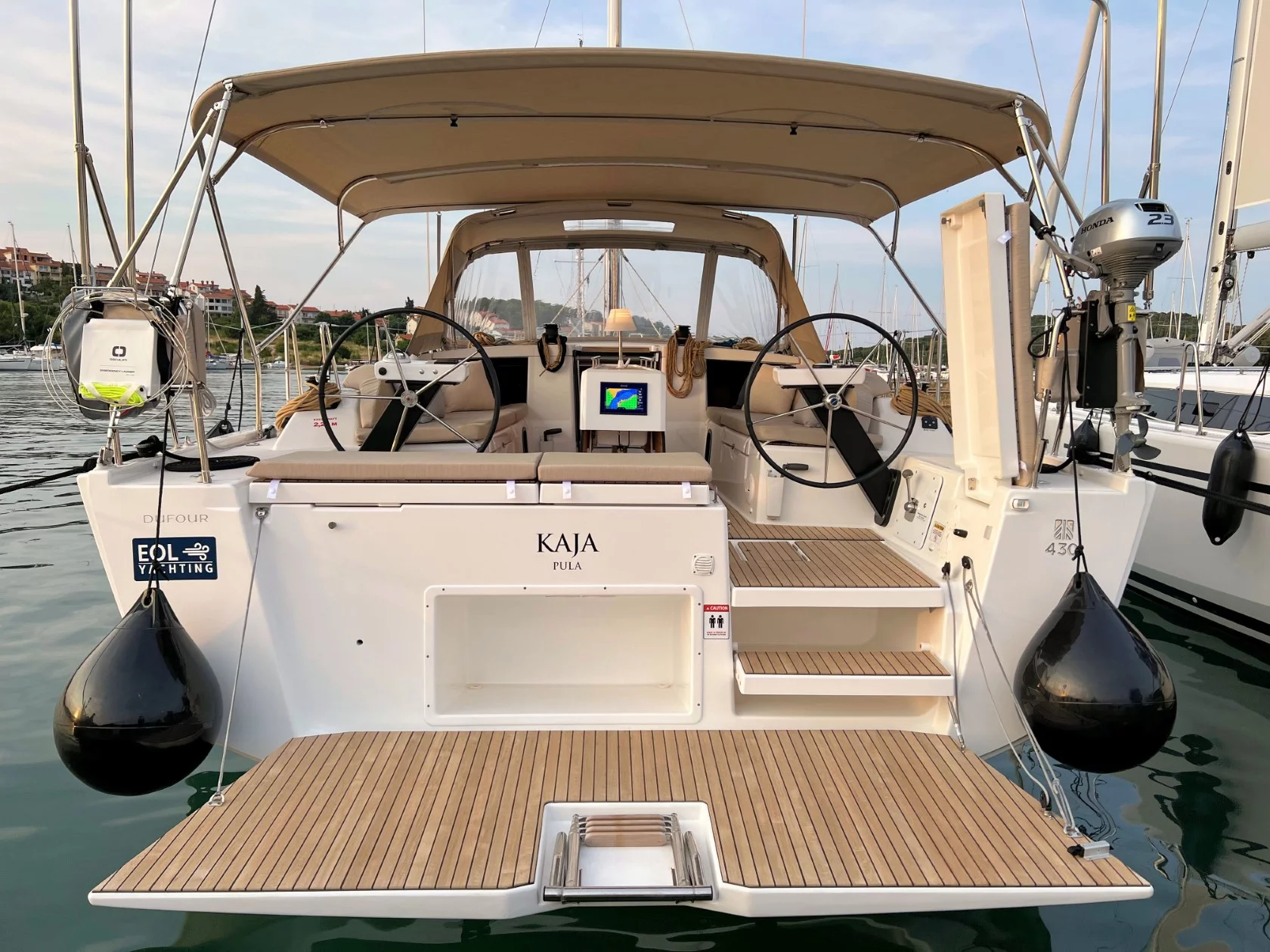 Dufour 430 GL (Kaja)  - 3