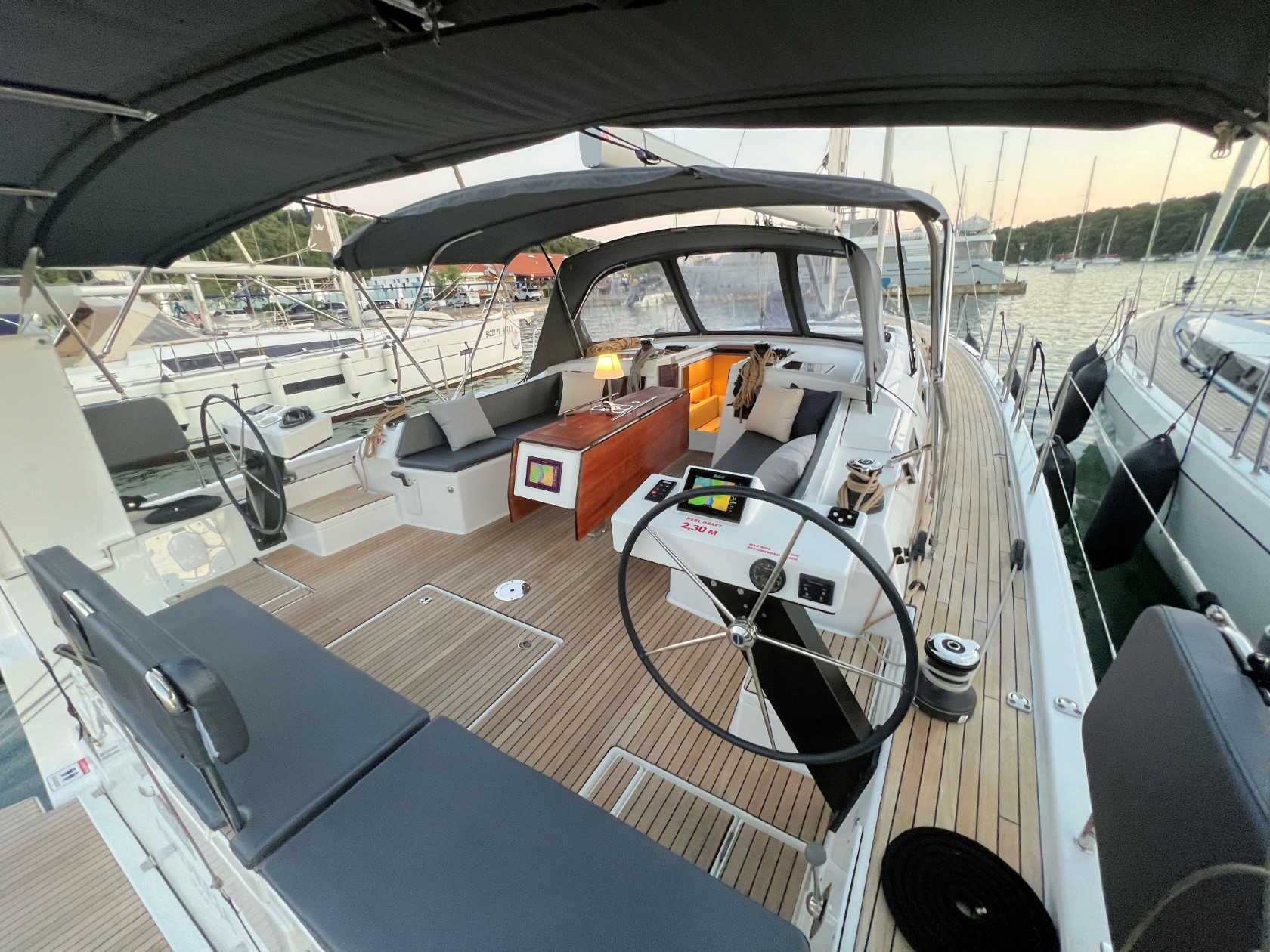 Photo #13 - Dufour 470 - 5 cab. (Andreja) en Pula - 36095