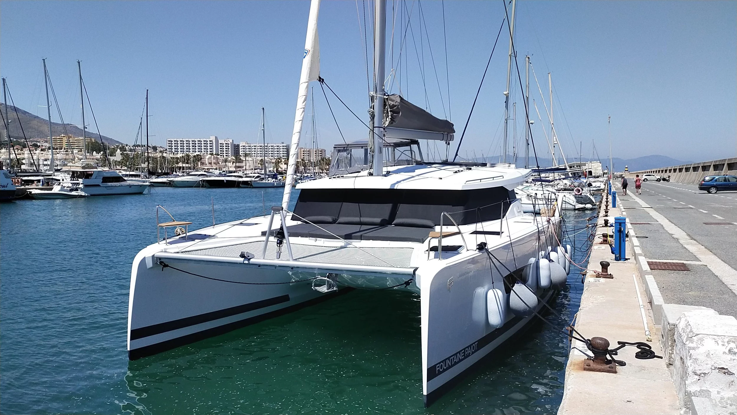Fountaine Pajot Isla 40 - 3 + 1 cab. (Ilde)  - 2
