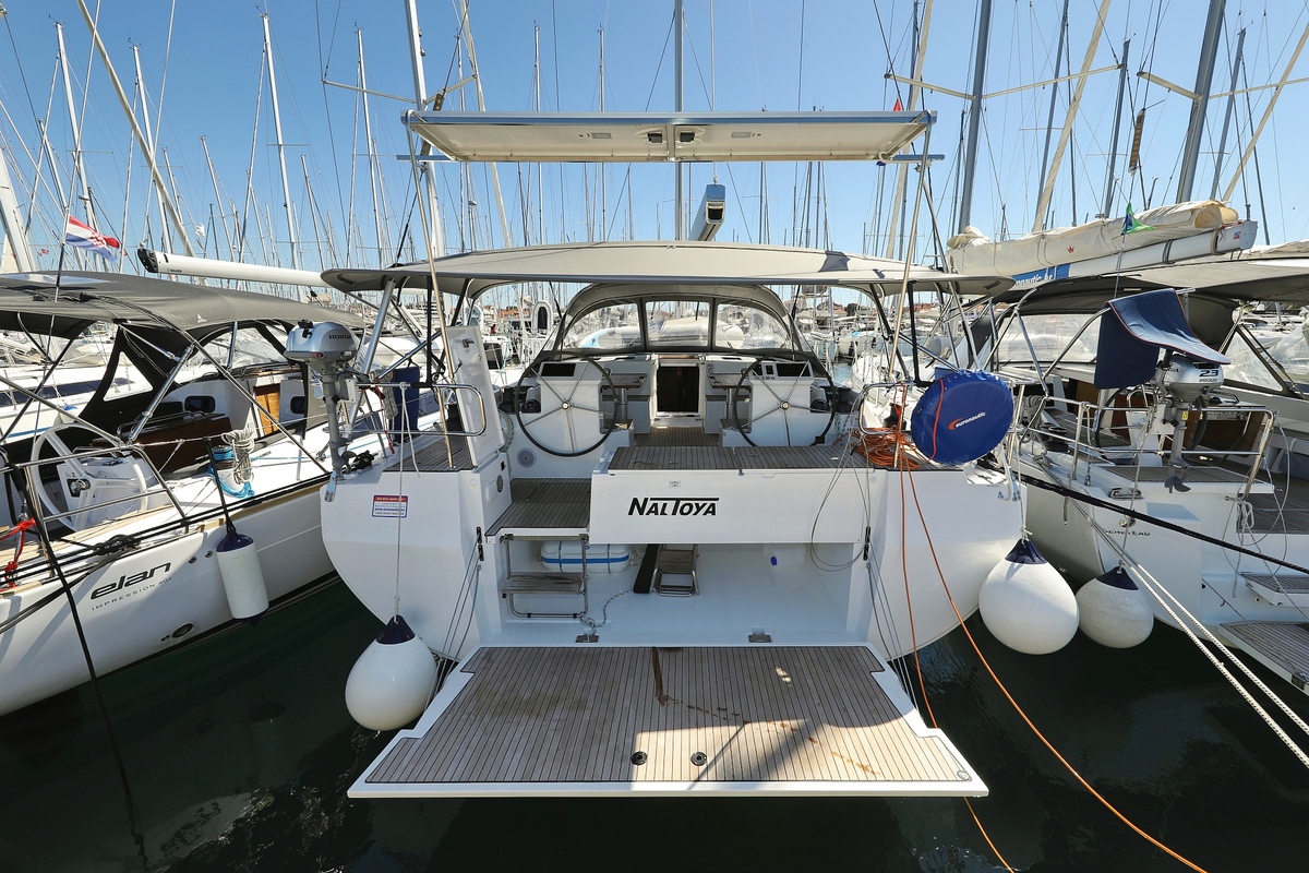 Photo #3 - Bavaria C50 Style - 4 + 1 cab. (Naltoya) en Biograd - 36146