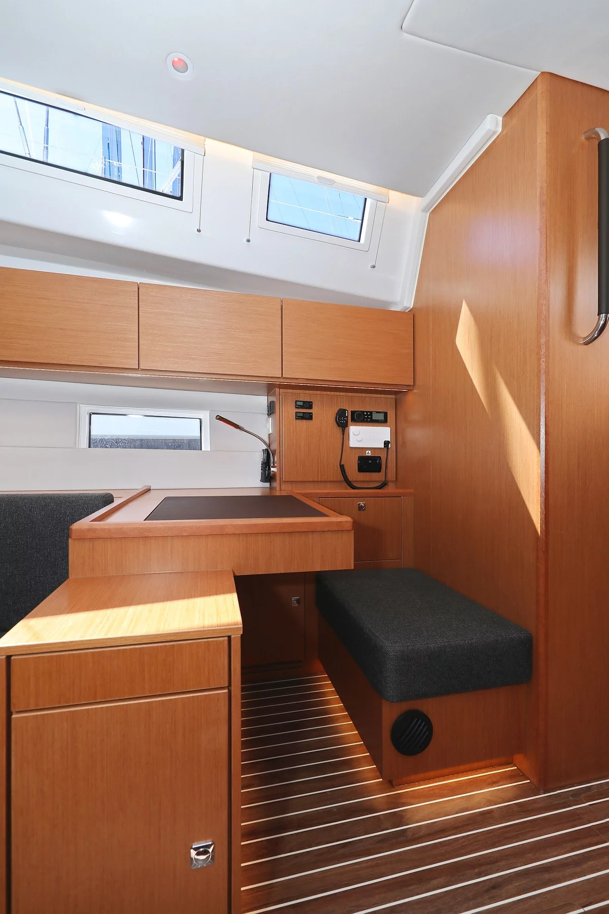 Bavaria C50 Style - 4 + 1 cab. (Naltoya)  - 12