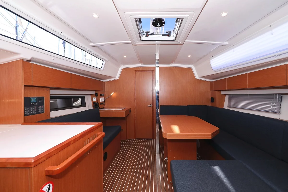 Bavaria C42 (SeaTime)  - 8
