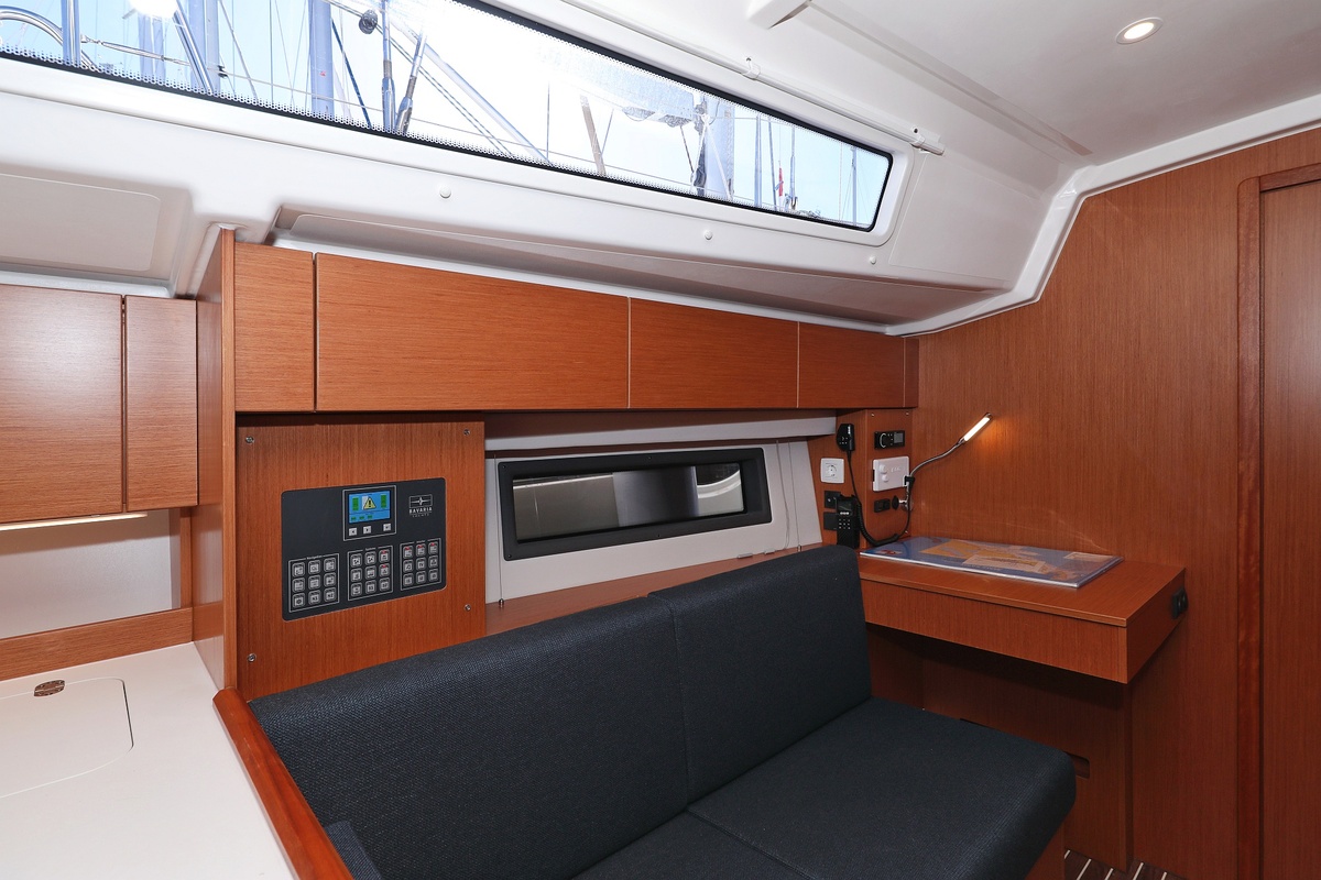 Photo #14 - Bavaria C42 (SeaTime) in Pirovac - 36148