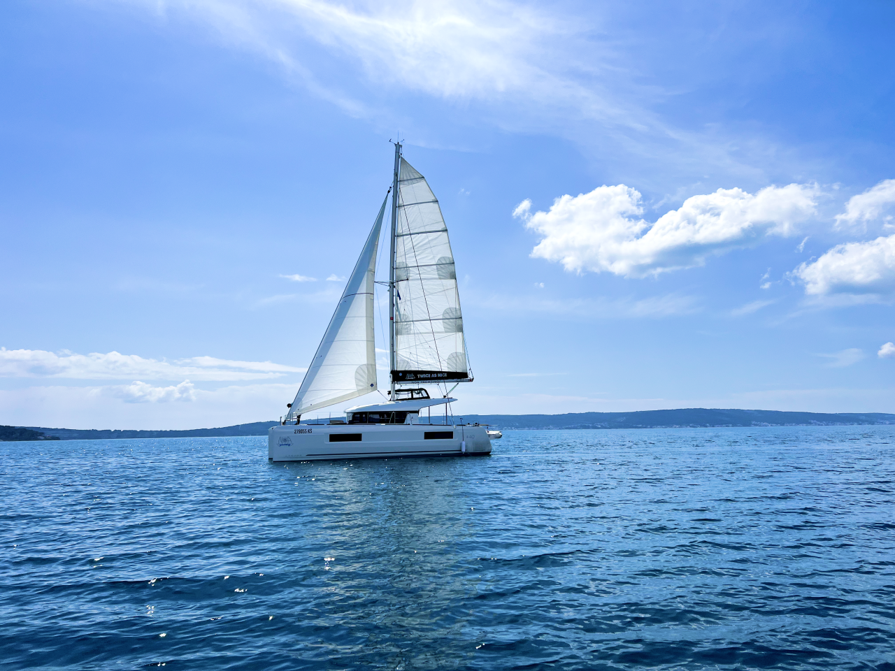 Photo #3 - Lagoon 40 - 4 + 2 cab (Twice as nice) in Kastela - 36158