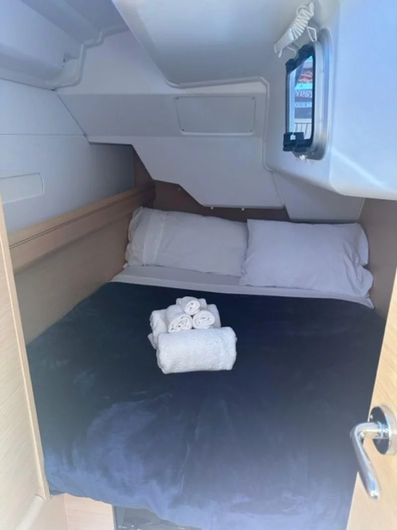 Sun Odyssey 389 (39 North)  - 10